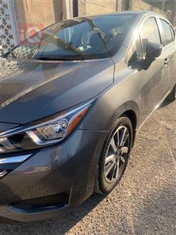 نيسان فيرسا